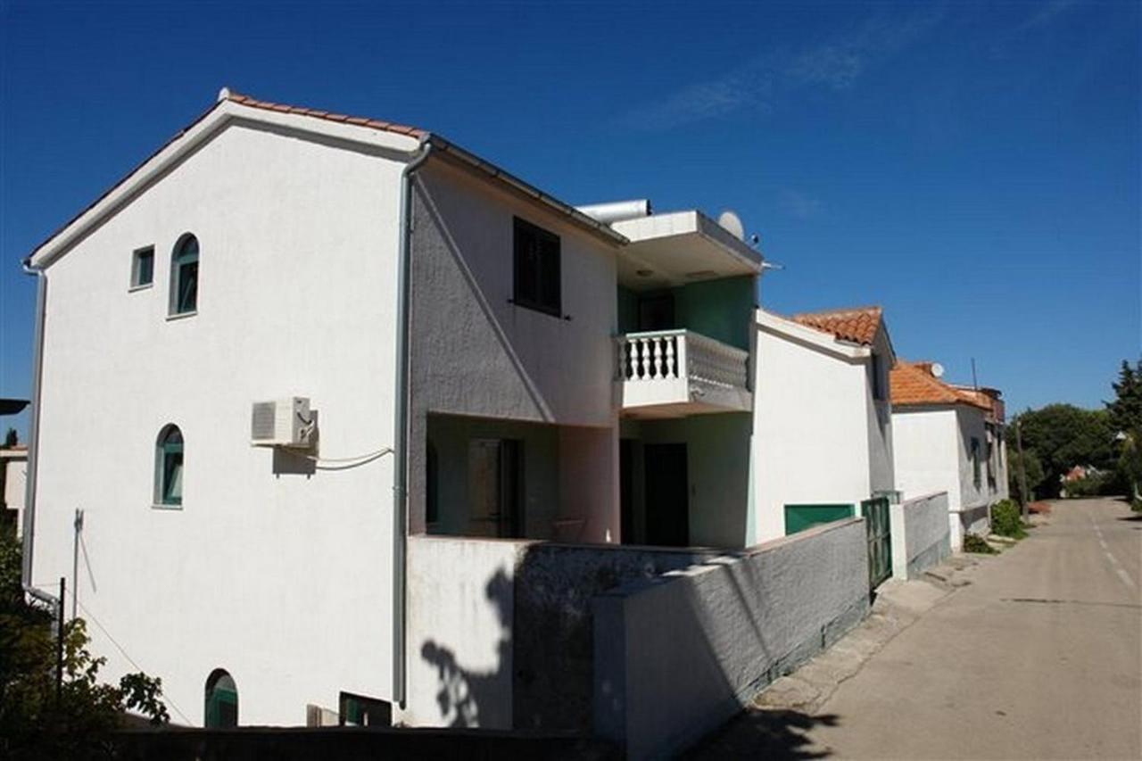 Apartments With A Parking Space Murter - 18630 Dış mekan fotoğraf